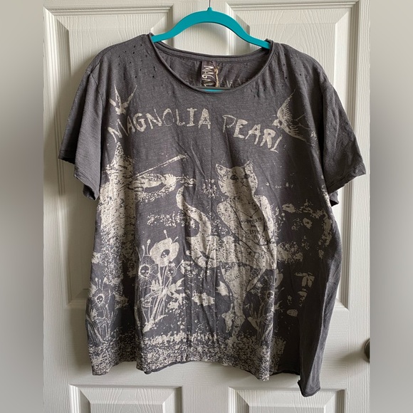 Magnolia Pearl Tops Magnolia Pearl Stars Of The Earth T In Ozzy